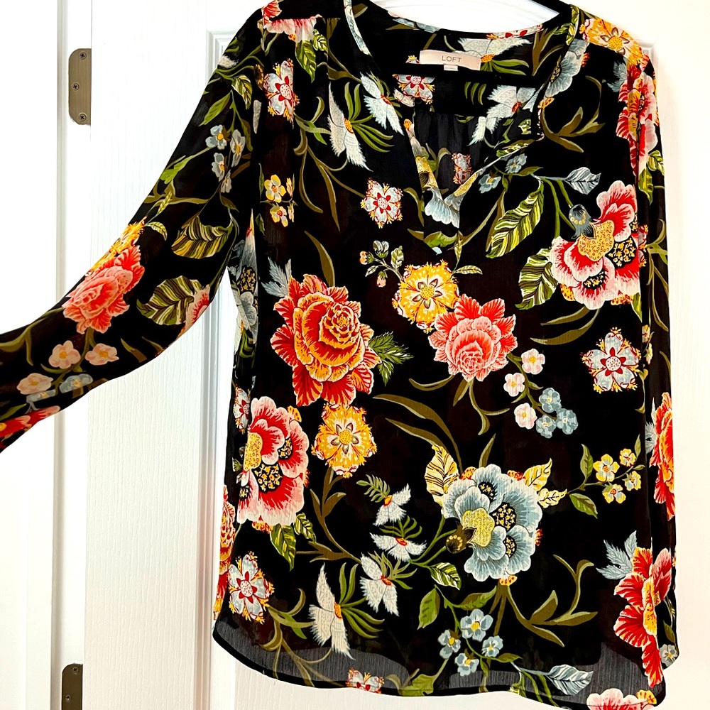 Loft size XL floral blouse